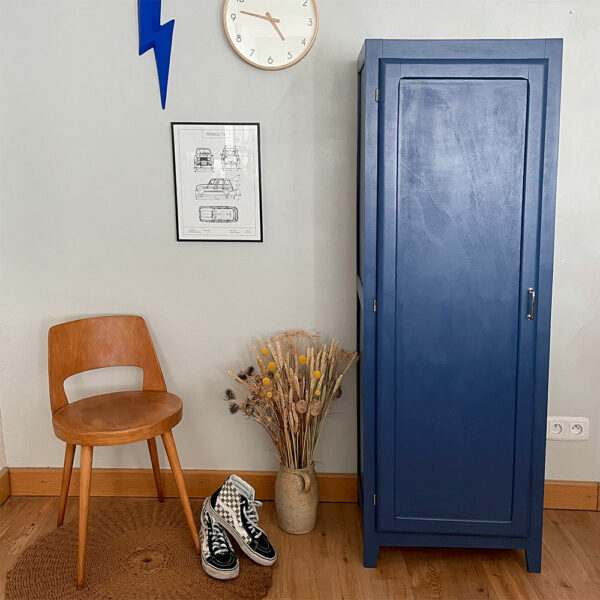 Armoire d'internat vintage rénovée sur-mesure