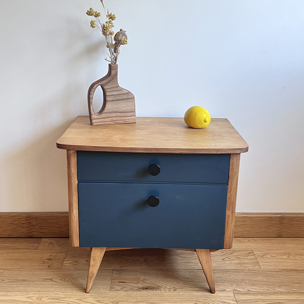 Chevet vintage pieds compas